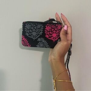 Vera Bradley Wristlet ID Case – Black, Pink & Gray Floral